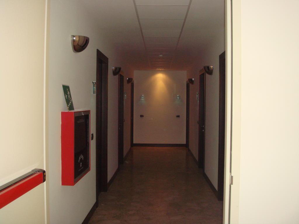 Hotel Florence サン・ベネデット・デル・トロント エクステリア 写真